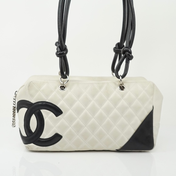 Chanel Handbags - Auth Chanel Hand Bag Leather #1232C33